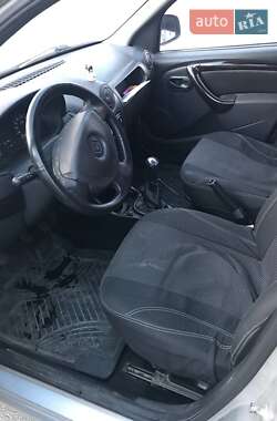 Седан Renault Logan 2010 в Измаиле