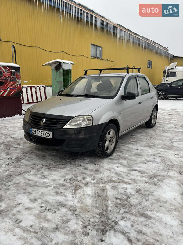 Седан Renault Logan 2010 в Чернигове