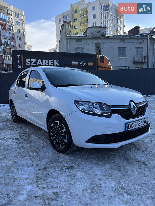 Седан Renault Logan 2016 в Львове