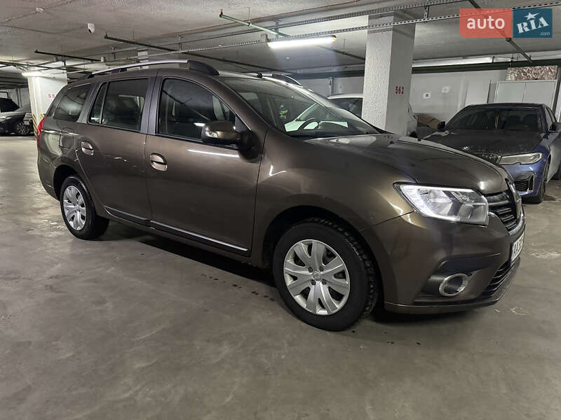 Универсал Renault Logan 2019 в Киеве