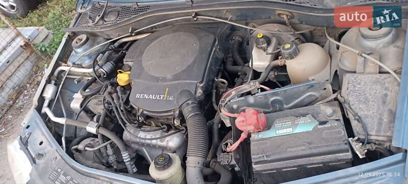 Седан Renault Logan 2012 в Запорожье