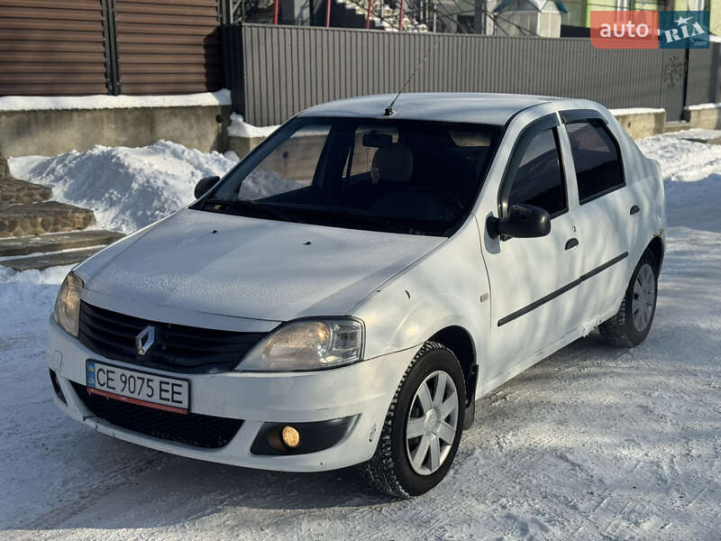 Седан Renault Logan 2012 в Чернівцях