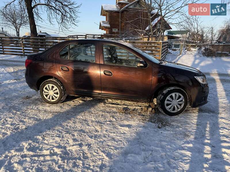 Седан Renault Logan 2017 в Киеве