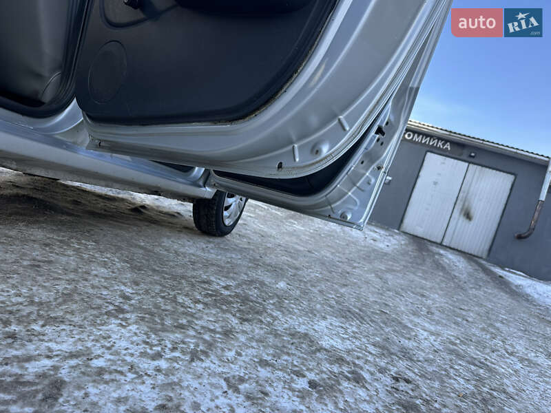 Универсал Renault Logan 2012 в Василькове фото 12 Универсал Renault Logan 2012 в Василькове