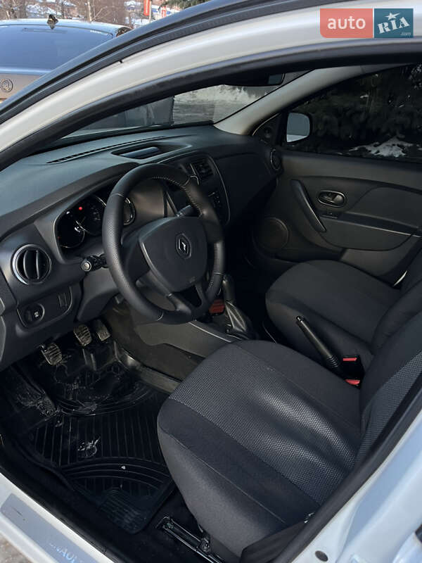 Седан Renault Logan 2016 в Харькове