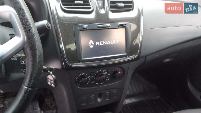 Седан Renault Logan 2017 в Каменец-Подольском