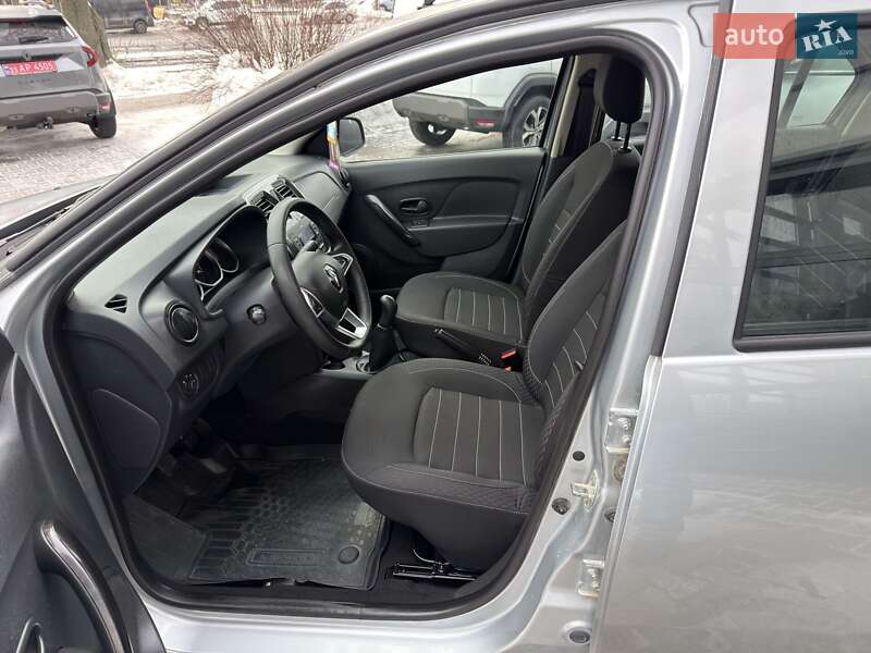 Седан Renault Logan 2021 в Хмельницькому