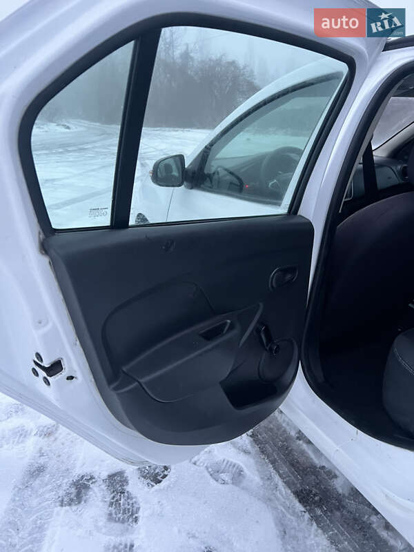 Седан Renault Logan 2016 в Кременчуці фото 11 Седан Renault Logan 2016 в Кременчуці