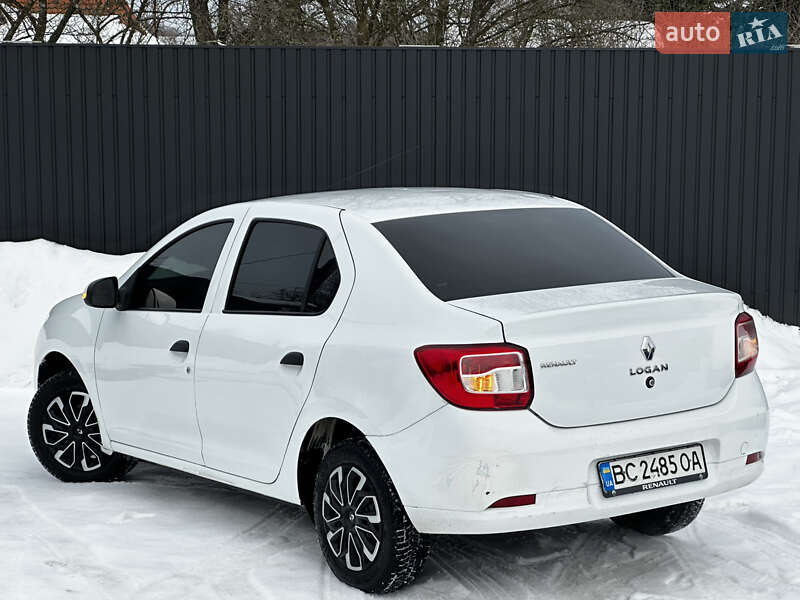 Седан Renault Logan 2016 в Дрогобичі