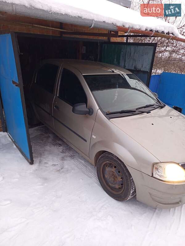 Renault Logan 2012 Renault Logan 2012