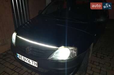 Седан Renault Logan 2010 в Дніпрі