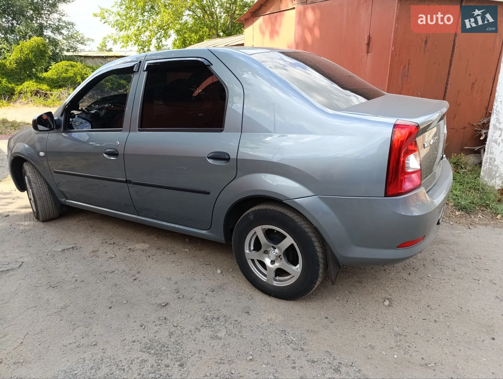 2011 Renault Logan - мініатюра 4