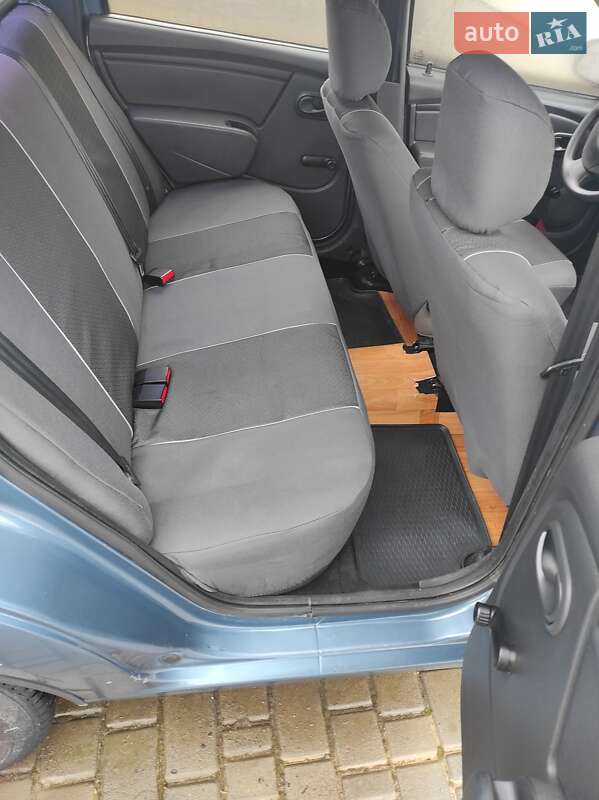 Седан Renault Logan 2011 в Коломиї фото 4 Седан Renault Logan 2011 в Коломиї