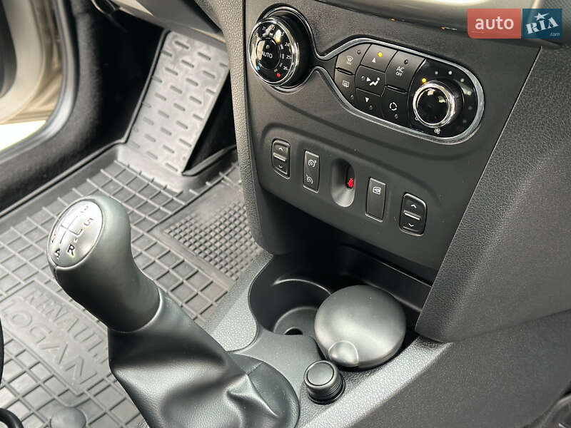 Седан Renault Logan 2013 в Одессе фото 42 Седан Renault Logan 2013 в Одессе