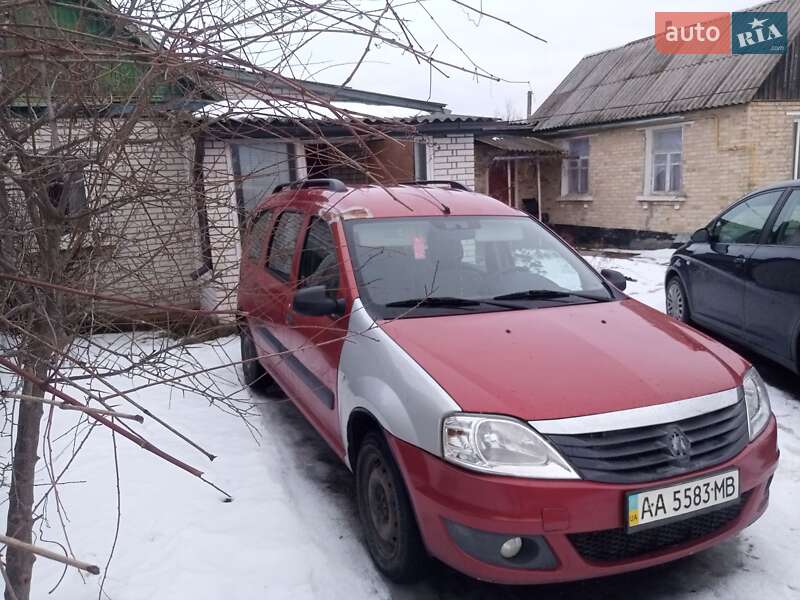 Универсал Renault Logan 2012 в Киеве фото 3 Универсал Renault Logan 2012 в Киеве