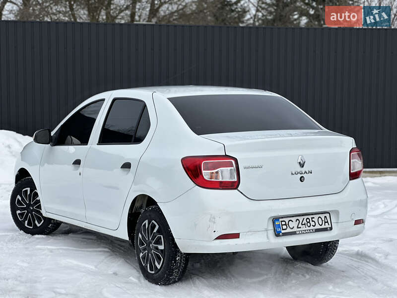 Седан Renault Logan 2016 в Дрогобыче