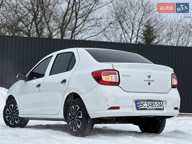 Седан Renault Logan 2016 в Дрогобыче