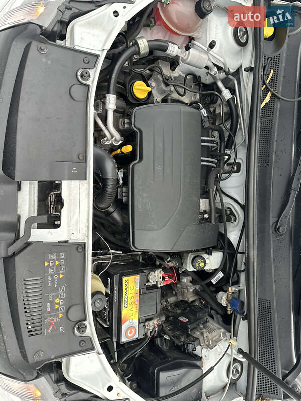 Седан Renault Logan 2016 в Дрогобыче