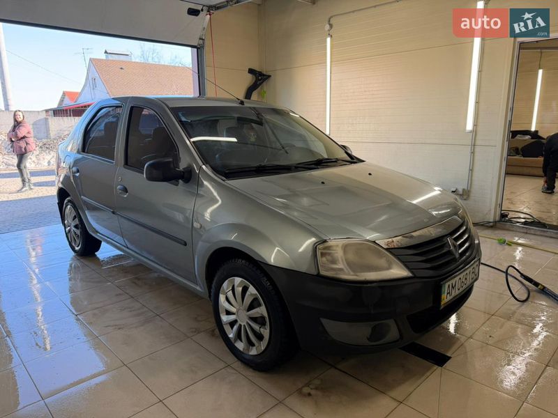 Седан Renault Logan 2010 в Житомире