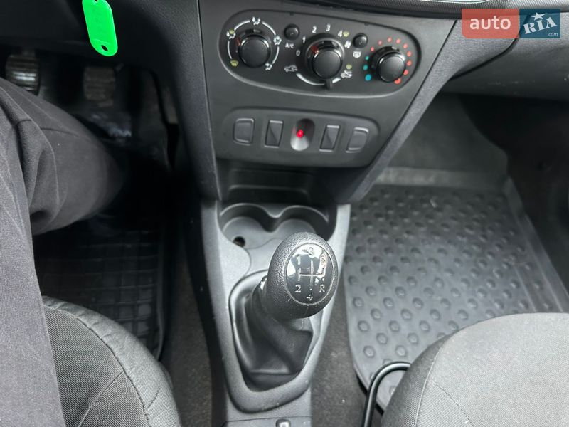 Седан Renault Logan 2020 в Нежине