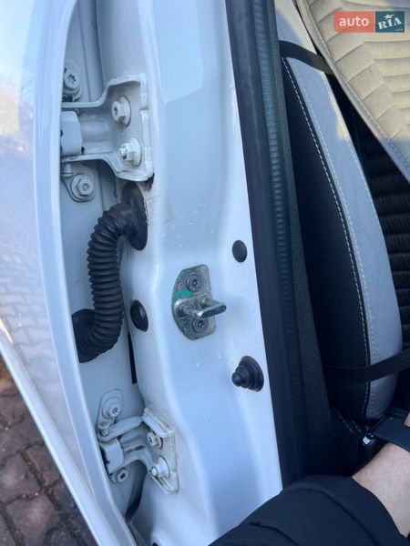 Седан Renault Logan 2015 в Миргороді