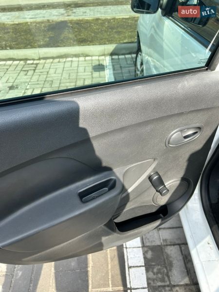 Седан Renault Logan 2021 в Черкасах