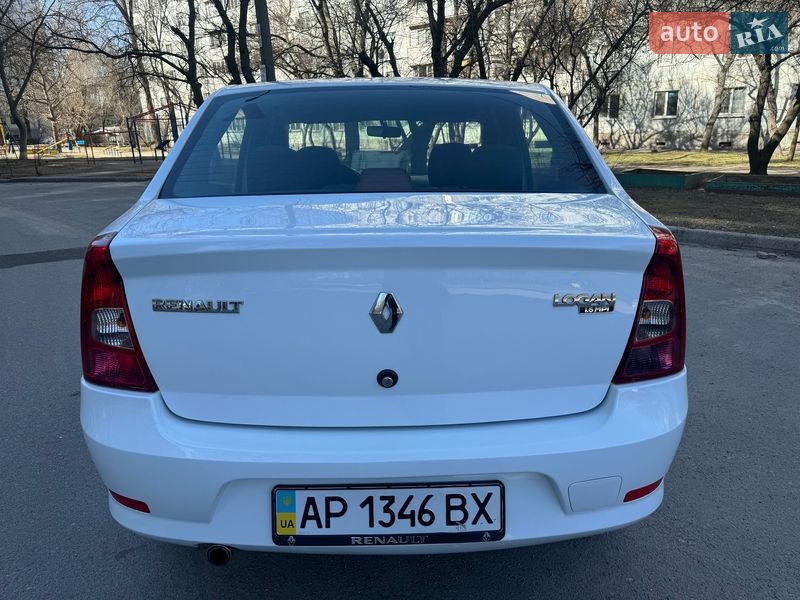 Седан Renault Logan 2010 в Запорожье