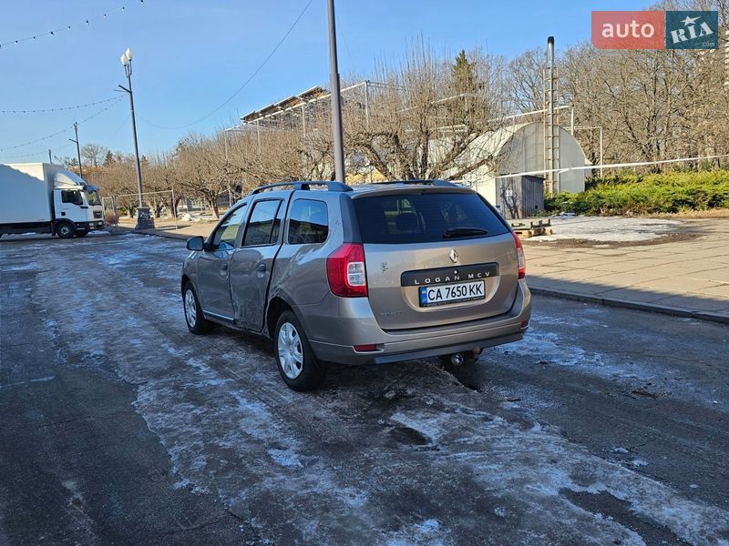 Универсал Renault Logan 2014 в Киеве
