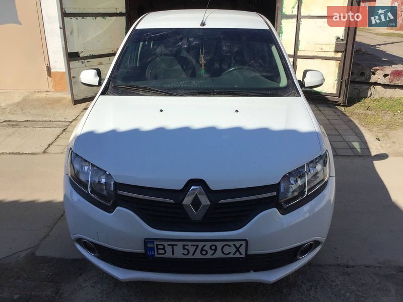 Седан Renault Logan 2013 в Херсоне
