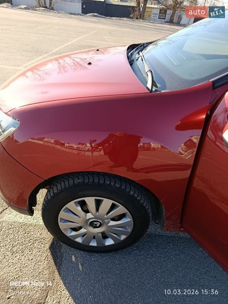 Седан Renault Logan 2013 в Києві