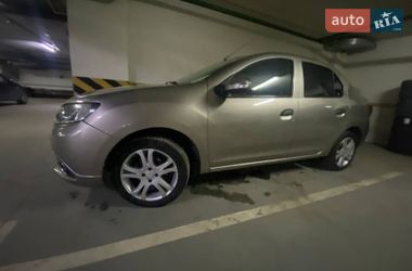Седан Renault Logan 2014 в Киеве