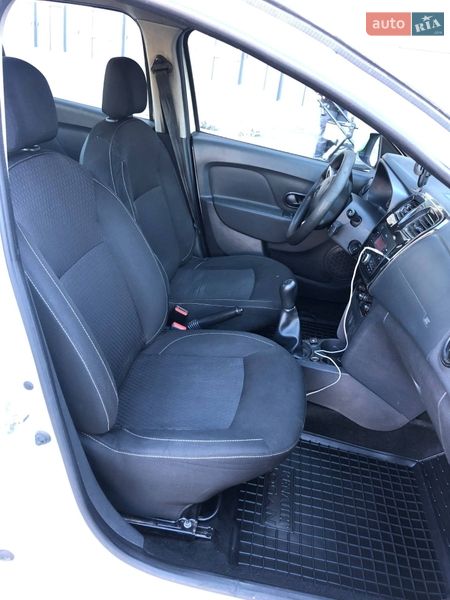 Седан Renault Logan 2019 в Києві