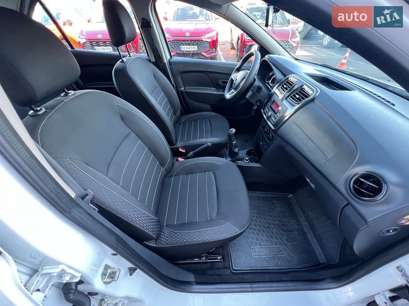 Седан Renault Logan 2021 в Києві