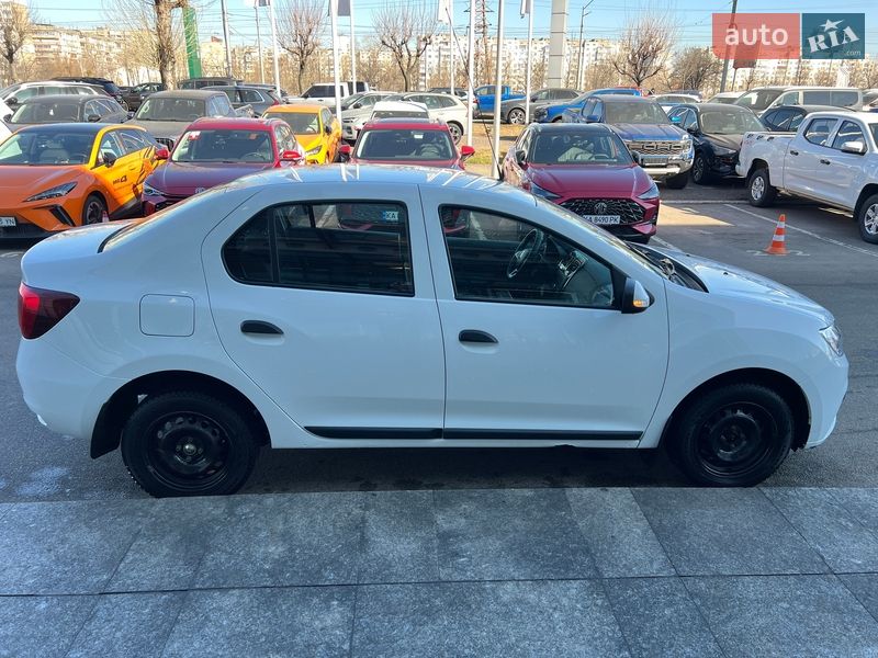 Седан Renault Logan 2021 в Києві