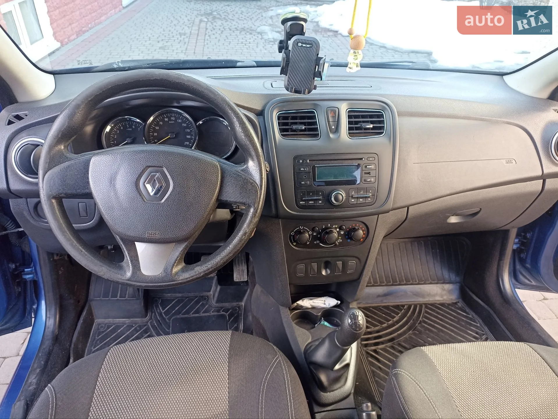 2014 Renault Logan - мініатюра 9