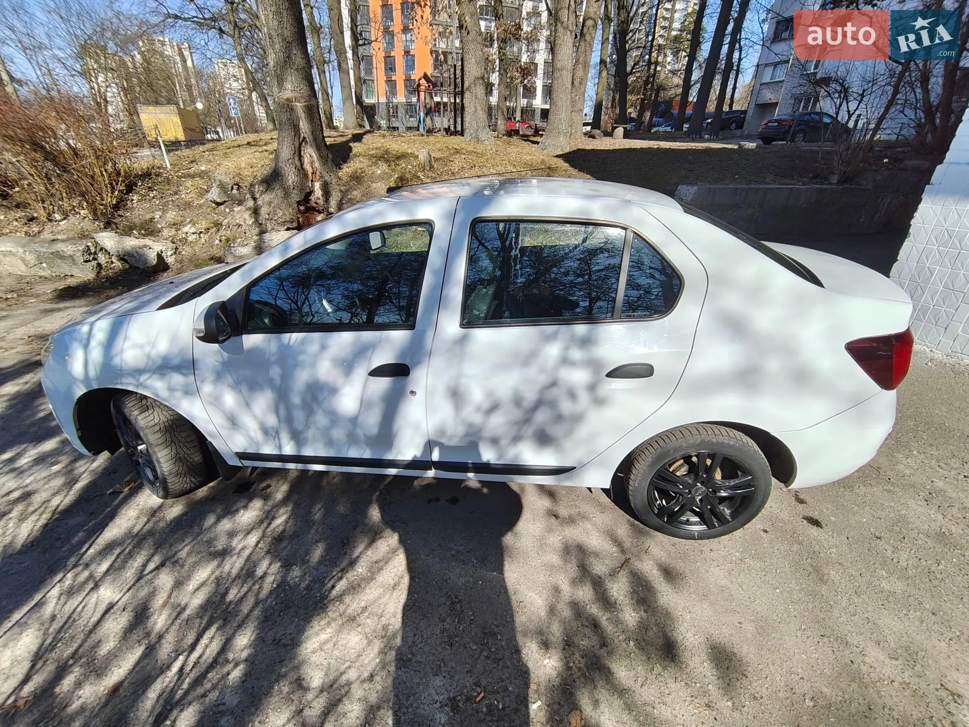 2021 Renault Logan - мініатюра 14
