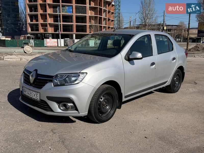 Renault Logan 2017
