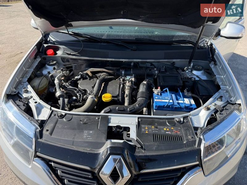 Седан Renault Logan 2017 в Дніпрі