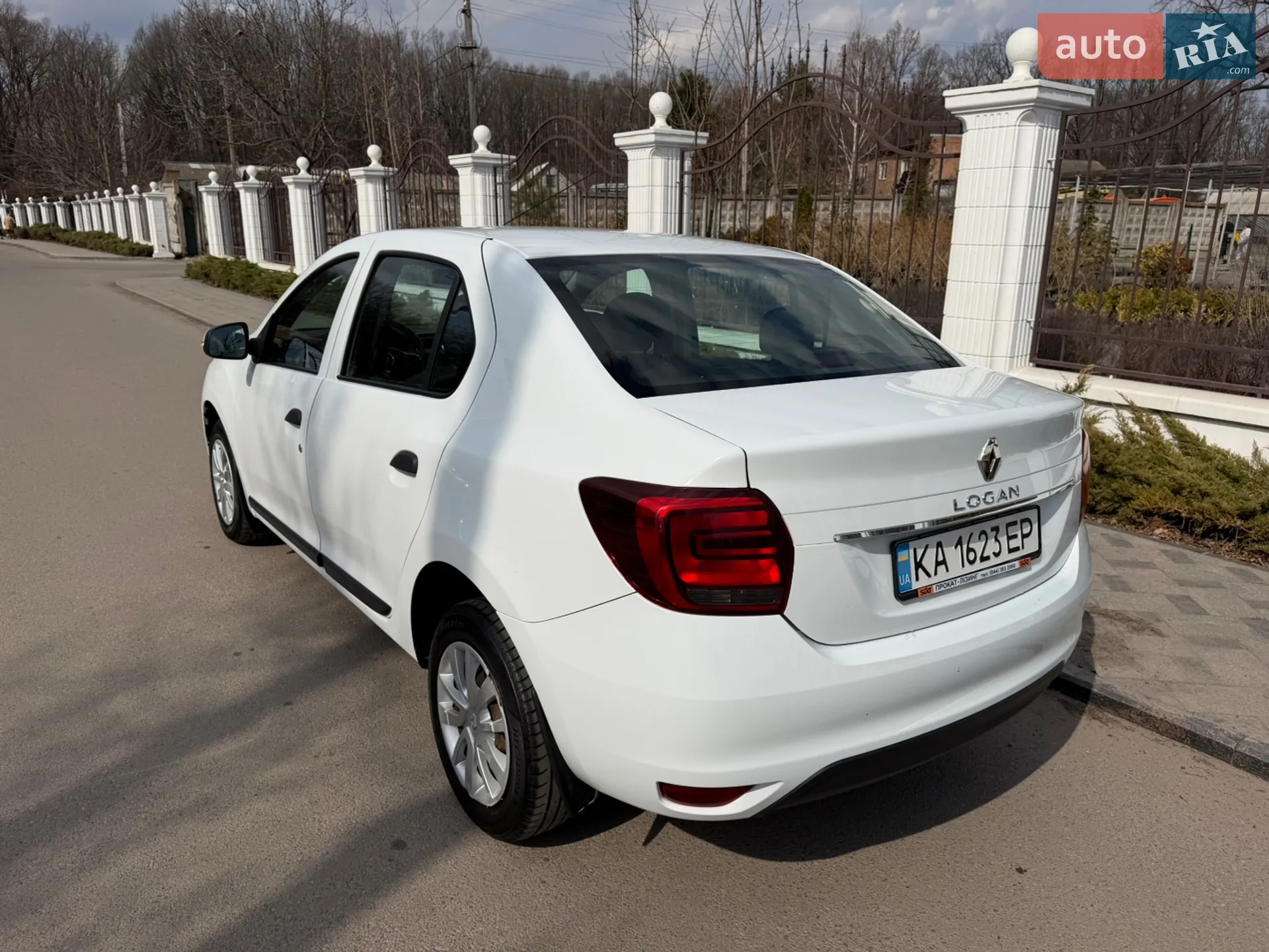 2021 Renault Logan - мініатюра 13