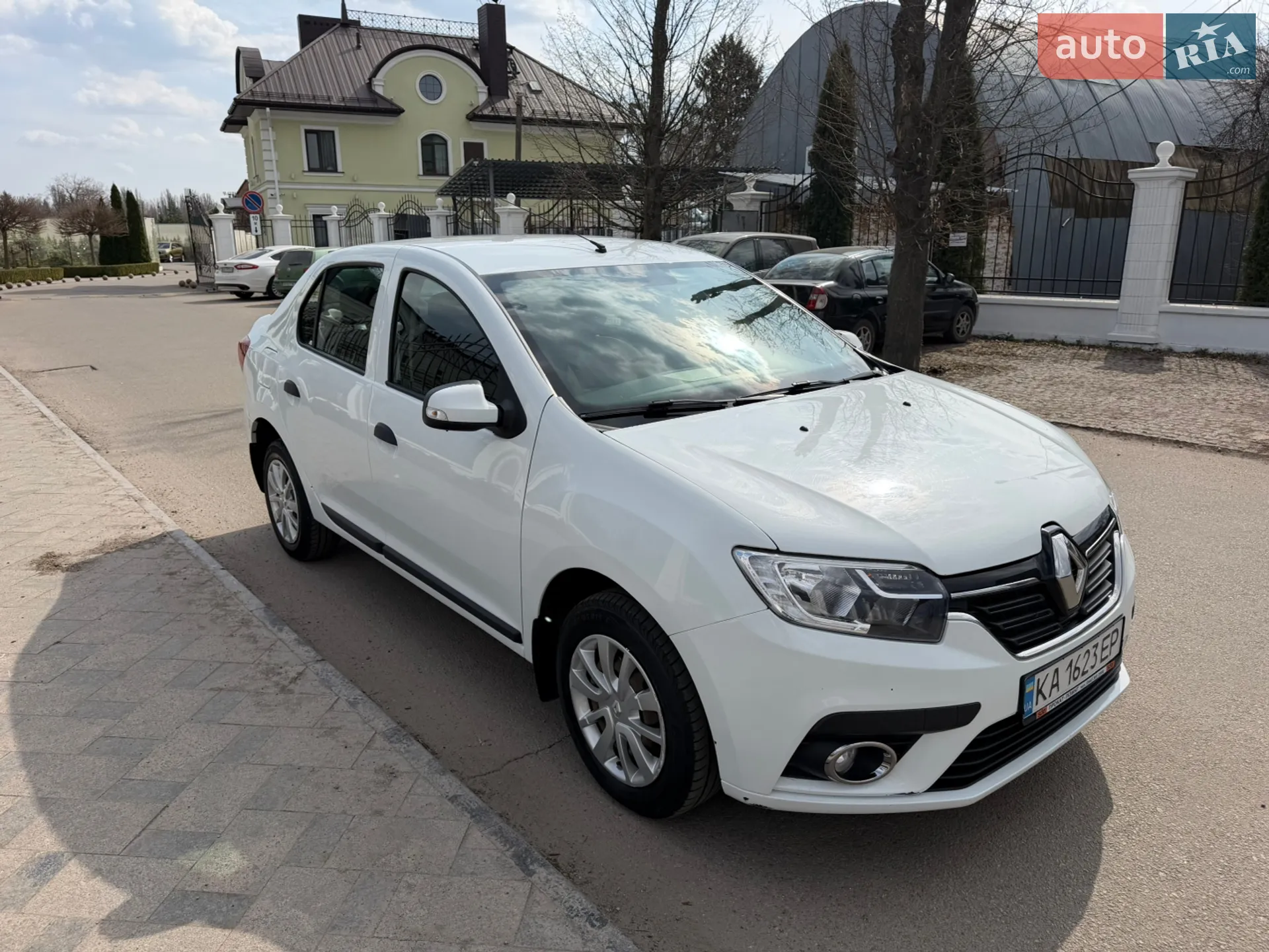 2021 Renault Logan - мініатюра 8