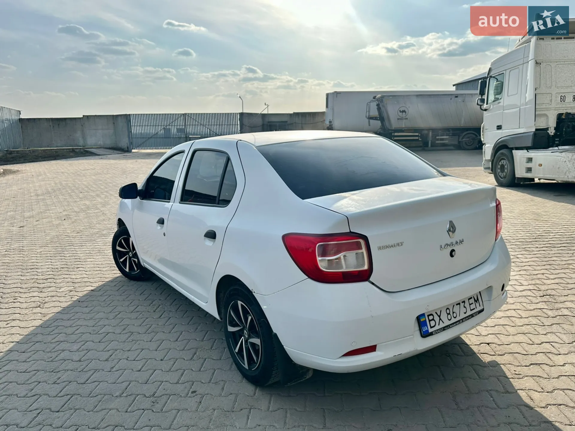 2016 Renault Logan - мініатюра 8