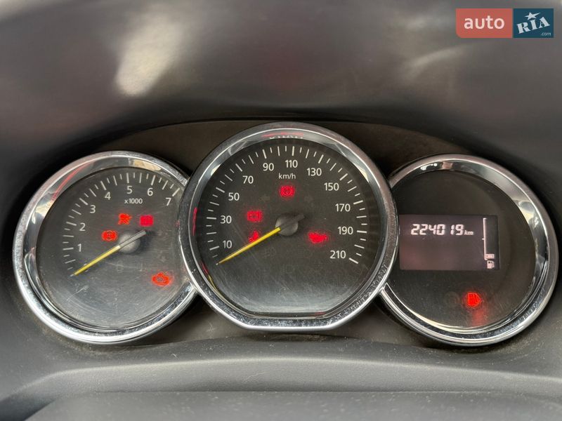 Седан Renault Logan 2015 в Красилове фото 52 Седан Renault Logan 2015 в Красилове