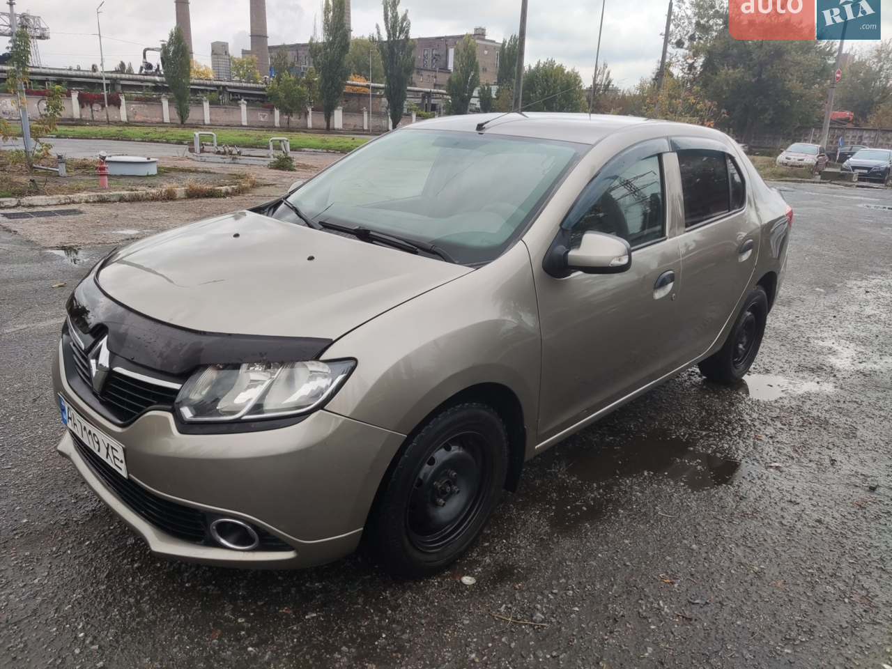 2014 Renault Logan - мініатюра 21