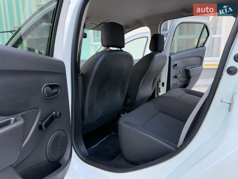 Седан Renault Logan 2013 в Вінниці