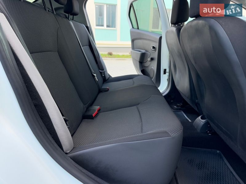 Седан Renault Logan 2013 в Вінниці