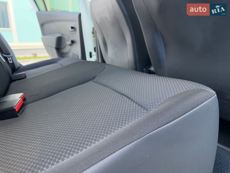 Седан Renault Logan 2013 в Вінниці