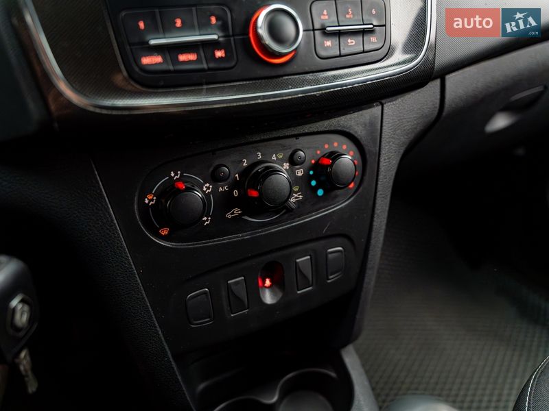 Седан Renault Logan 2020 в Киеве