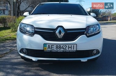 Седан Renault Logan 2013 в Дніпрі
