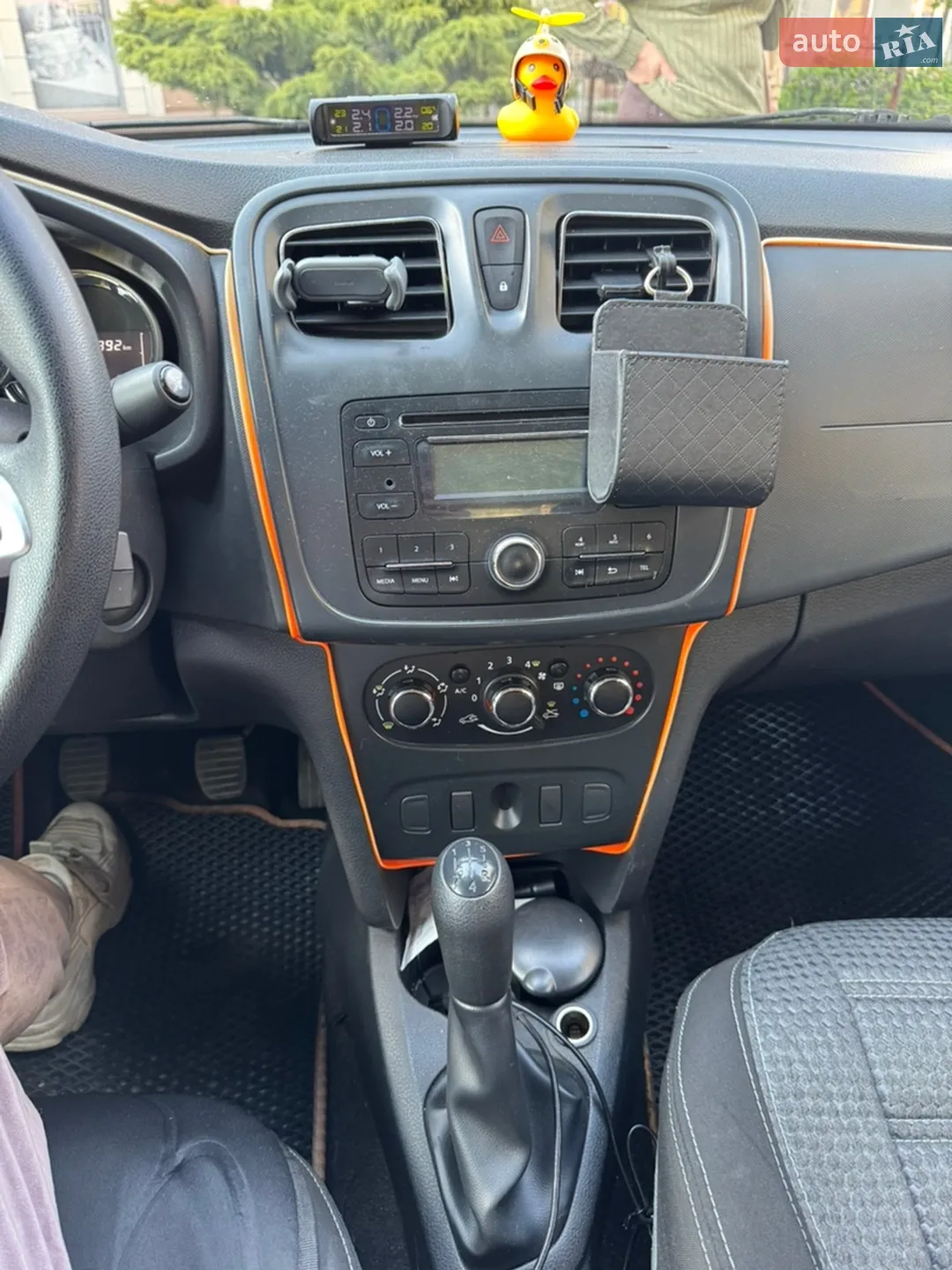 2013 Renault Logan - мініатюра 11