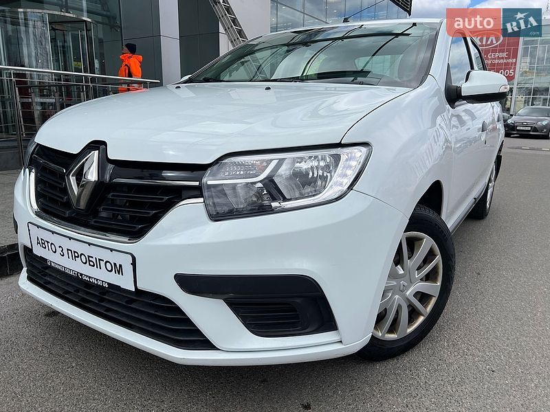 Renault Logan 2021